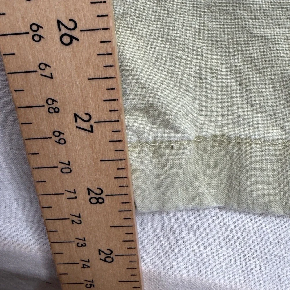 LL Bean Men's Comfort Waist Cargo Pants size 38X32 Khaki Tan‎